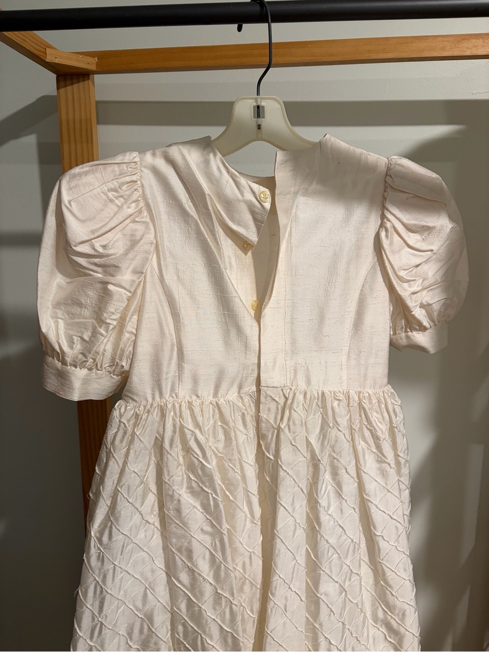 Isabel Garreton Ivory Puff-Sleeve Formal Girls Dress - Picture 3 of 12